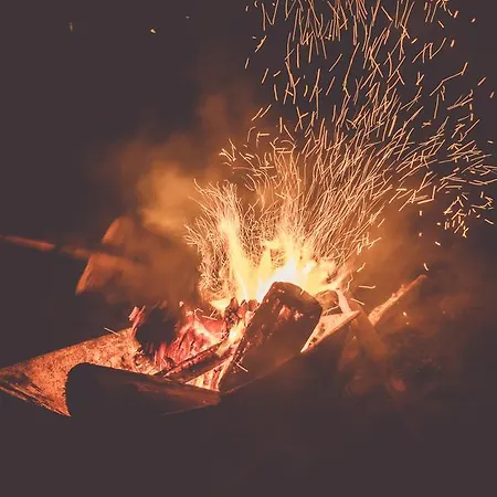 Kassandrova & 2* Bratsigovo